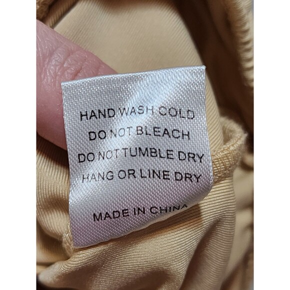 Et Clet Womens Large Beige Bodysuit Stretch Comfy Compression Neutral Minimalist - Picture 10 of 16